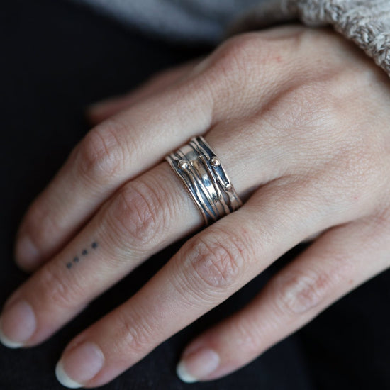 Stacking ring, vine ring, Unisex ring, wedding band, wedding band, Bot –  Artisan Look