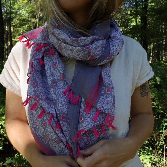 SCRF Cotton Tile Scarf with Tassels - Grey & Pink