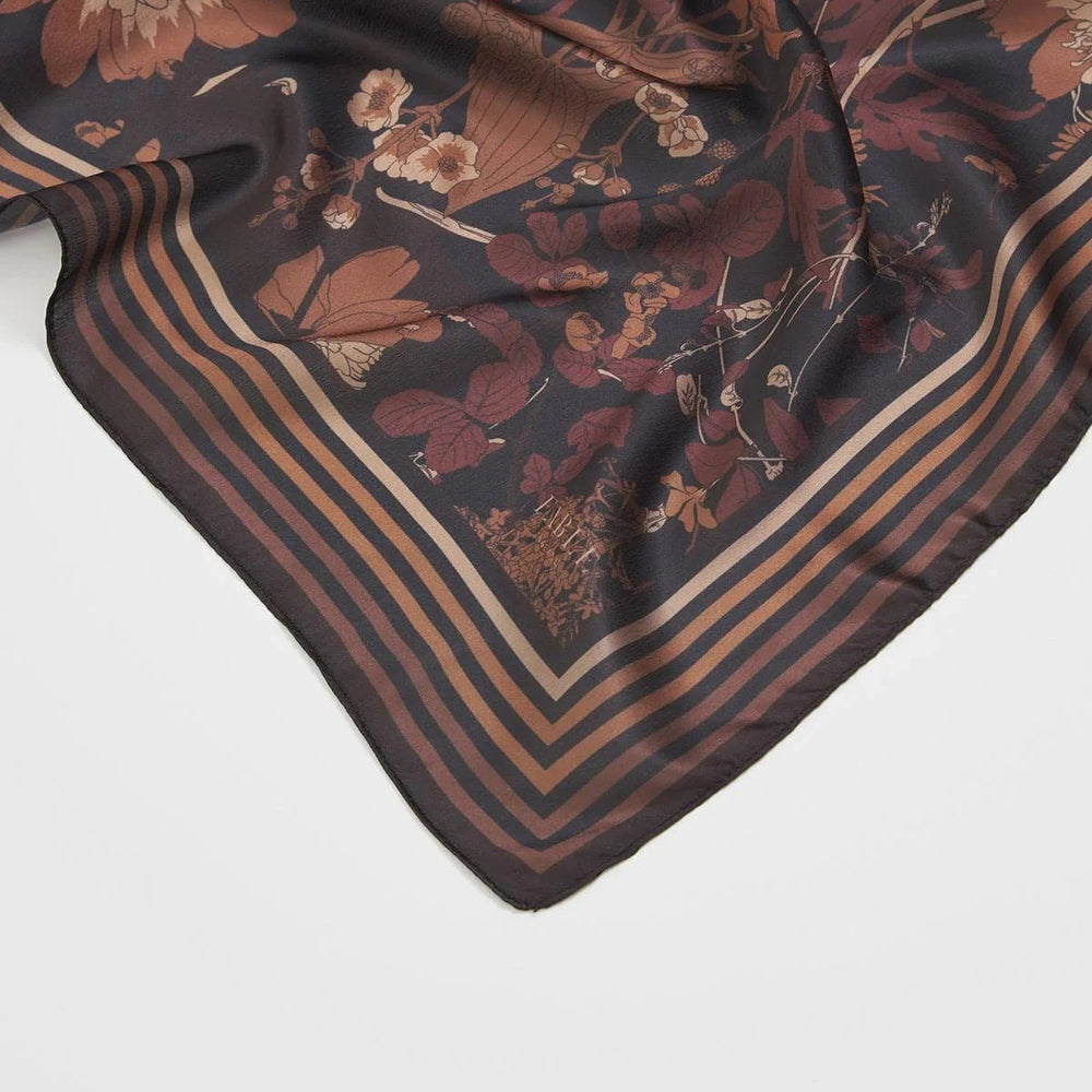 
                      
                        SCRF Deco Bloom Black Square Scarf
                      
                    