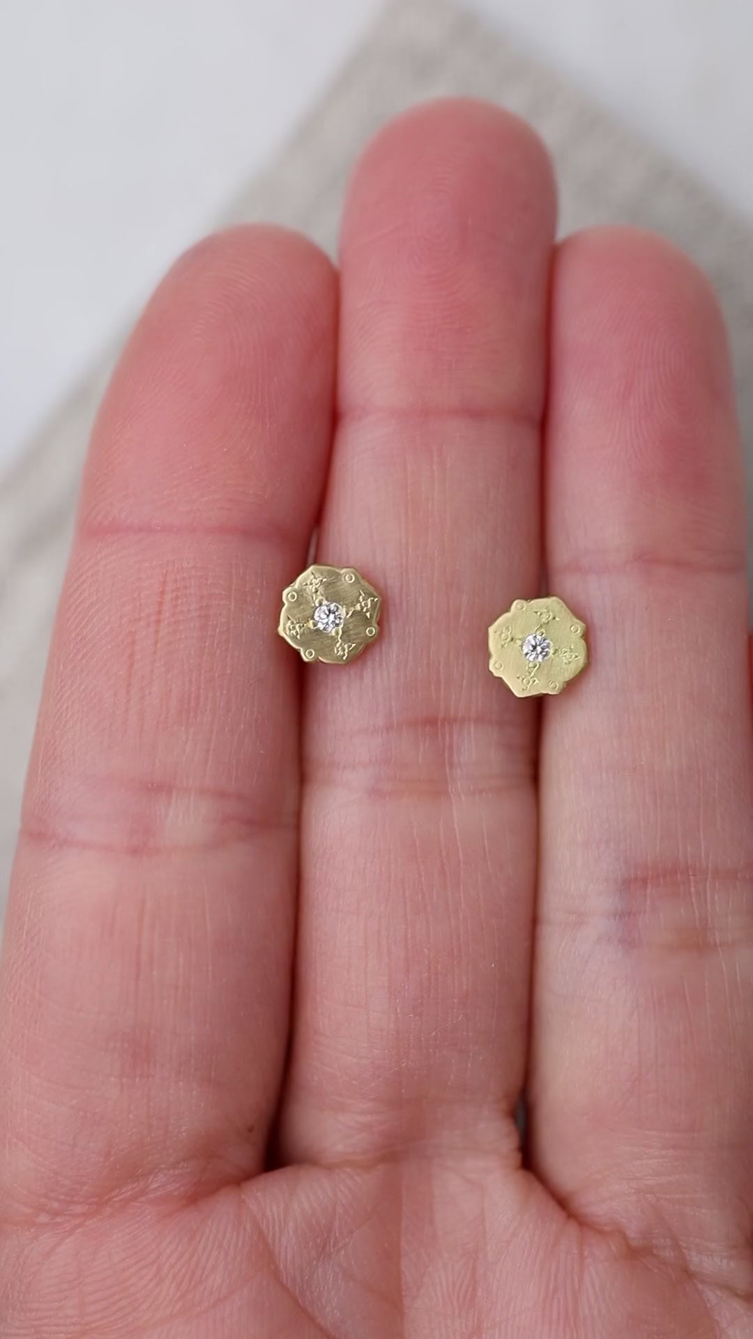 Drops of Happiness Kite Studs